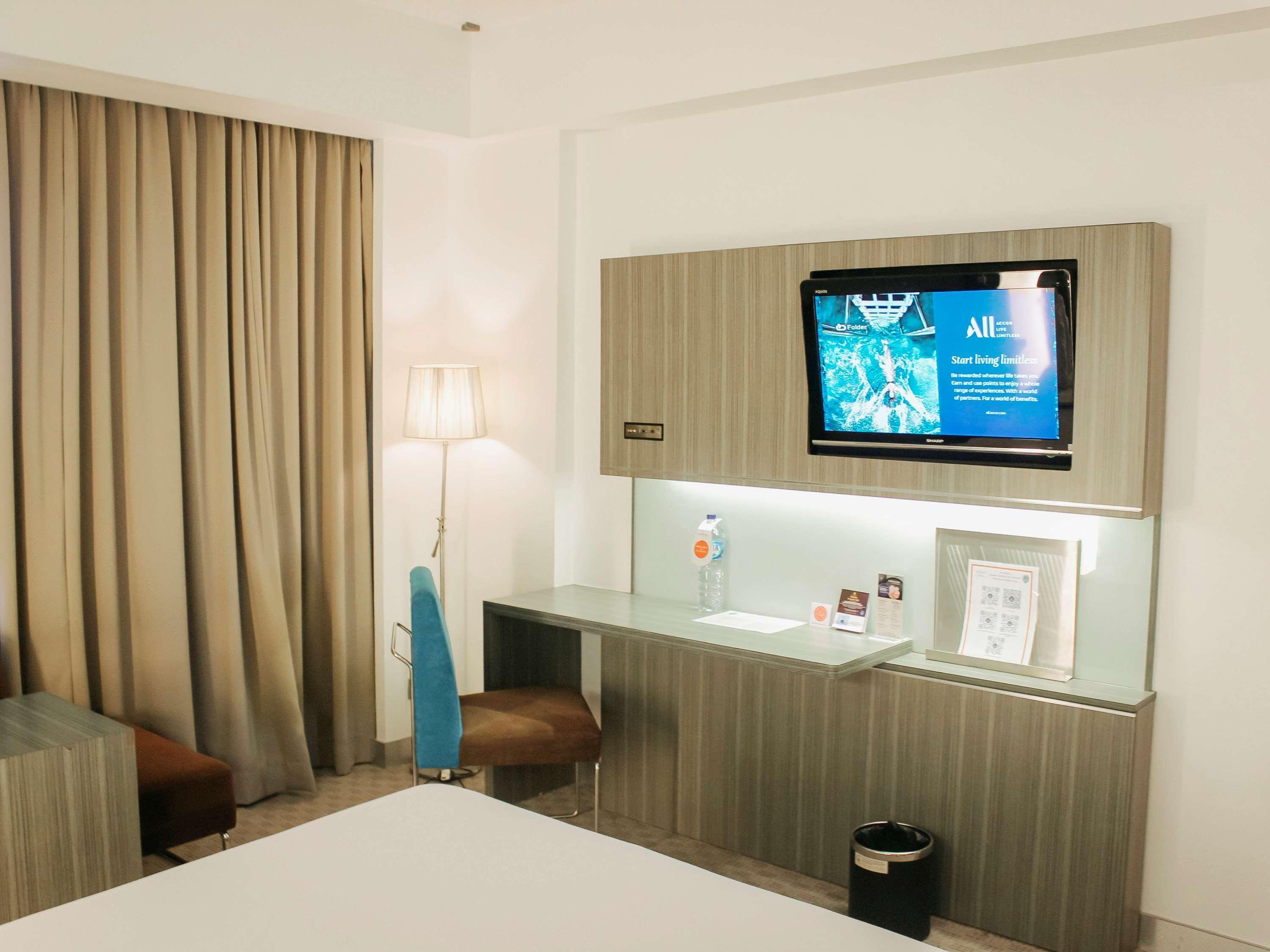 Novotel Bangka Hotel & Convention Center Pangkal Pinang Ngoại thất bức ảnh